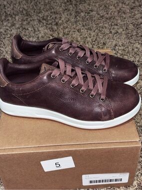 KURU Roam Shoes Mens Size 7.5 Clove Brown Leather Comfort Walking Sneakers